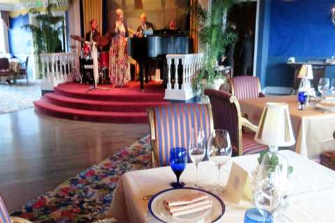 Experience Luxury Dining in Suffolk County, NY with AAA Five Diamond Award-Winning Restaurants