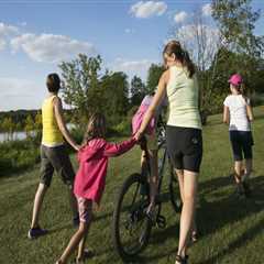 Discovering the Top Spots for Biking and Running in Crystal Lake, Illinois