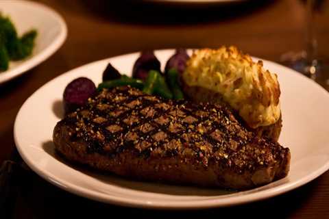 The Evolution of Takeout and Curbside Pickup at Steakhouses in King County, Washington