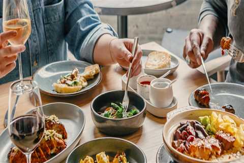 Indulging in Sweet Delights: A Guide to Eateries in Northeastern Illinois