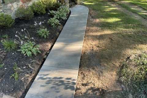 Sidewalk - Blue Ridge Concrete & Construction LLC