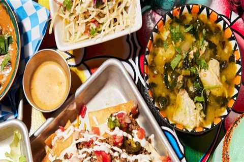 The Ultimate Guide to Bars with Food in Western Washington